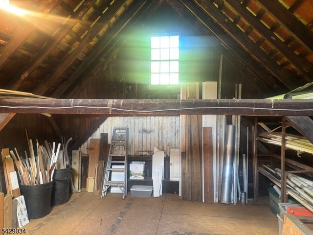 10 5Th St, Frenchtown Boro, NJ 08825