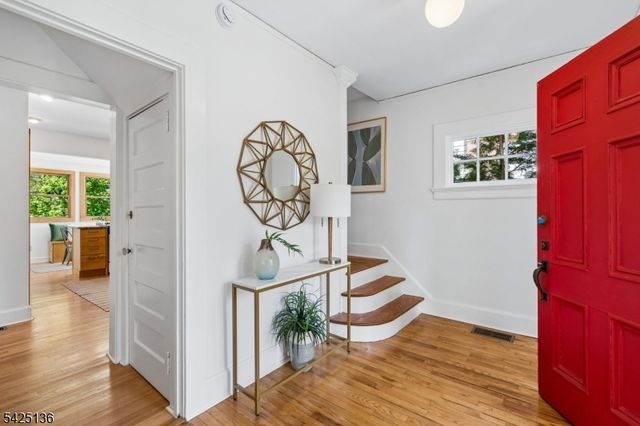 16 Duryea Rd, Montclair Twp., NJ 07043