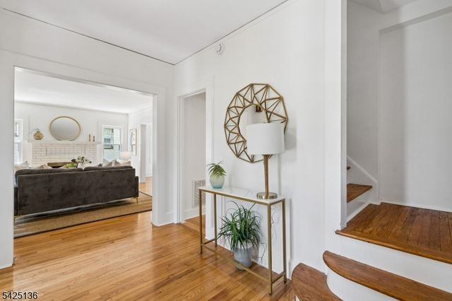 16 Duryea Rd, Montclair Twp., NJ 07043