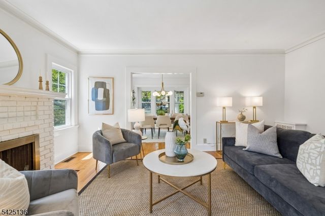 16 Duryea Rd, Montclair Twp., NJ 07043