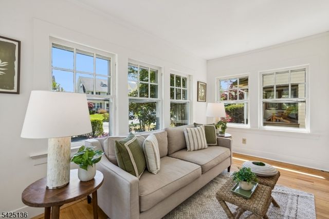 16 Duryea Rd, Montclair Twp., NJ 07043