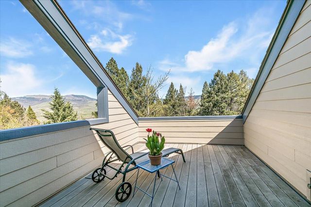 2014 Crestview Drive, Ashland, OR 97520