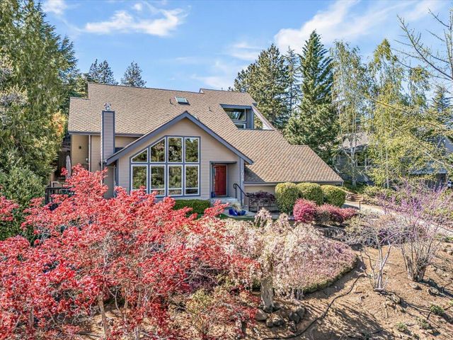 2014 Crestview Drive, Ashland, OR 97520