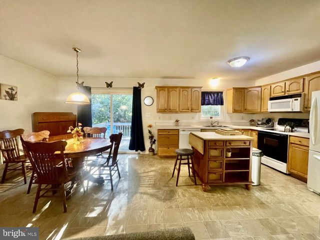 33 HIGHVIEW DR, Airville, PA 17302