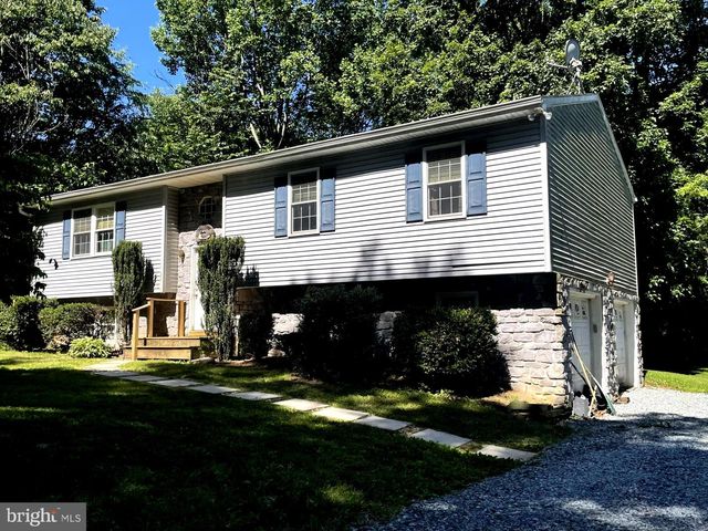 33 HIGHVIEW DR, Airville, PA 17302