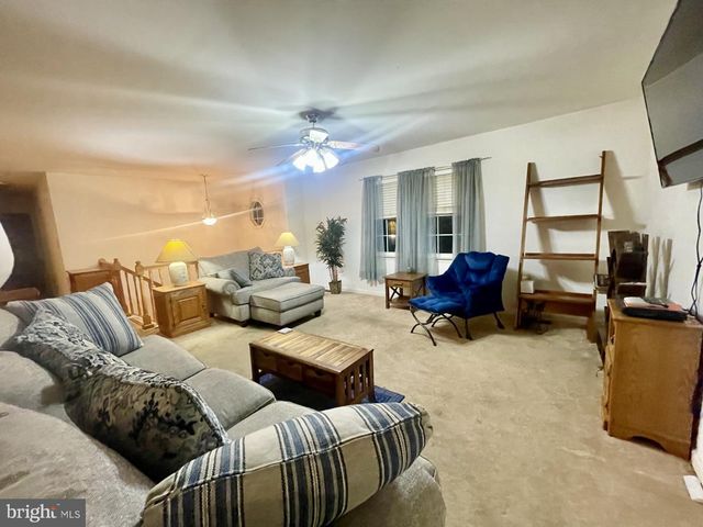 33 HIGHVIEW DR, Airville, PA 17302