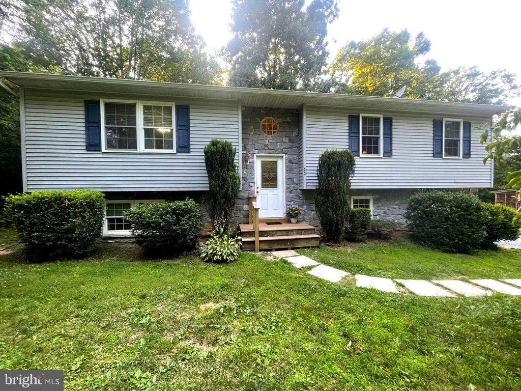 33 HIGHVIEW DR, Airville, PA 17302