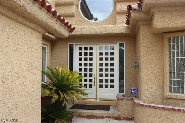 7890 Castle Pines Avenue, Las Vegas, NV 89113