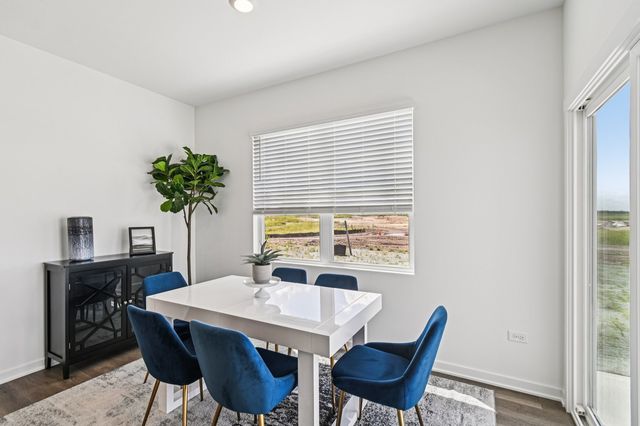 2465 Semillon Street, Oswego, IL 60543