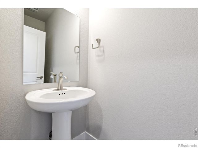 713 Muturu Road, Johnstown, CO 80534