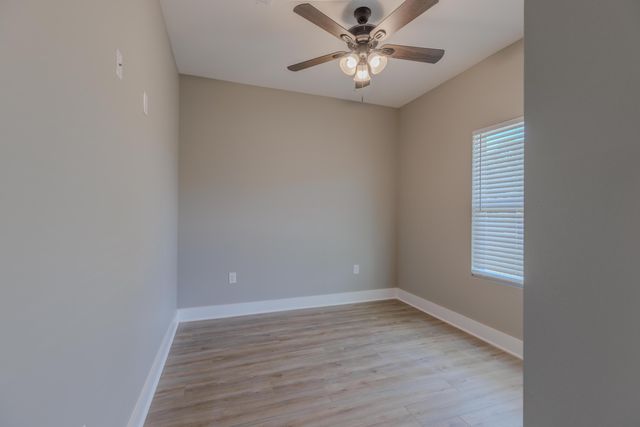 1001 BREMEN Avenue, Pensacola, FL 32507