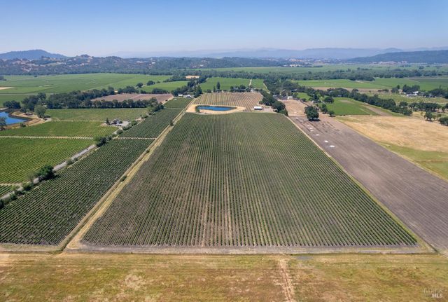 5744 Highway 128, Geyserville, CA 95441