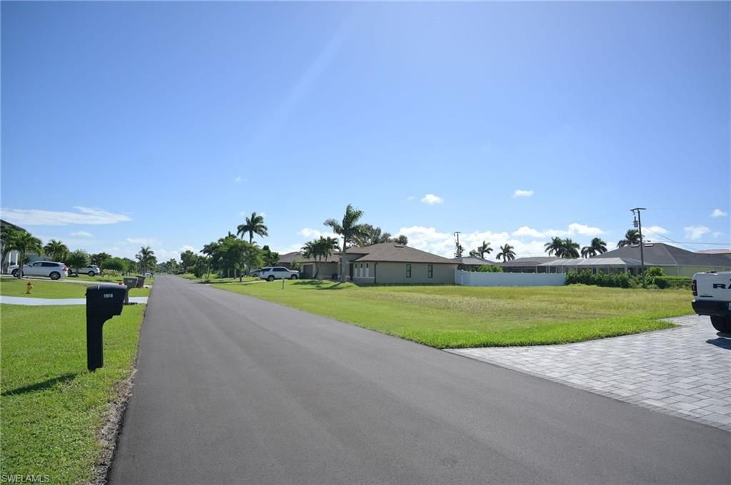 1910 SW 40th ST, CAPE CORAL, FL 33914 — photo 5