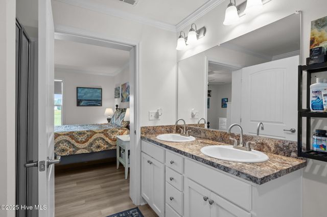 164 Old River Road, Beaufort, NC 28516