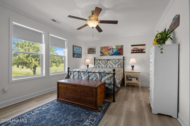 164 Old River Road, Beaufort, NC 28516