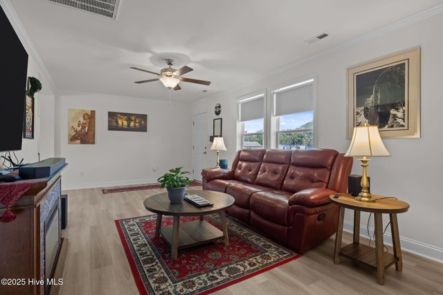 164 Old River Road, Beaufort, NC 28516