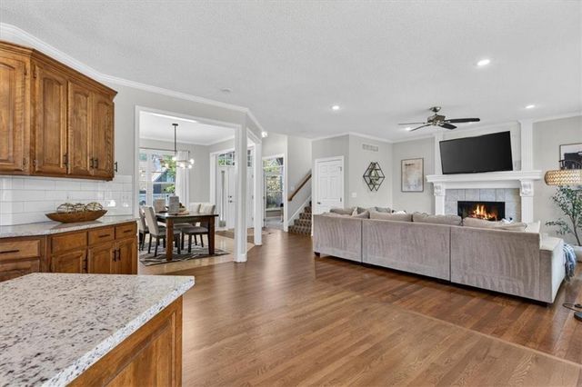 14103 W 142nd Terrace, Olathe, KS 66062