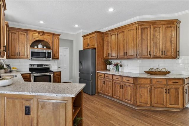 14103 W 142nd Terrace, Olathe, KS 66062