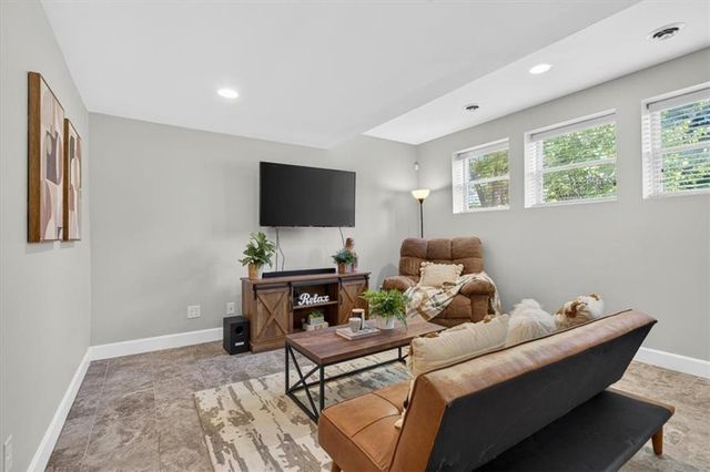 14103 W 142nd Terrace, Olathe, KS 66062