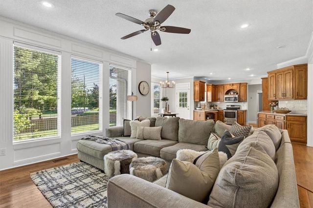 14103 W 142nd Terrace, Olathe, KS 66062