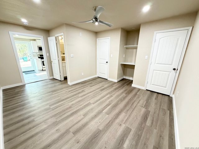 915 Shearer, San Antonio, TX 78201