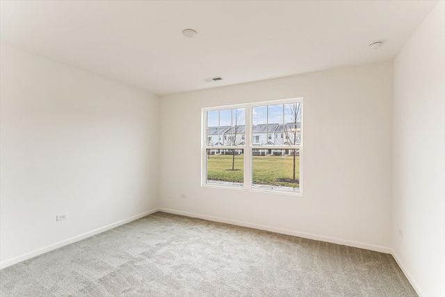 351 Kingsport Drive, South Elgin, IL 60177