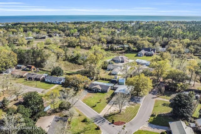 706 Spanish Acres Drive, Bay Saint Louis, MS 39520