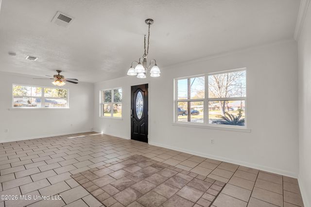 706 Spanish Acres Drive, Bay Saint Louis, MS 39520