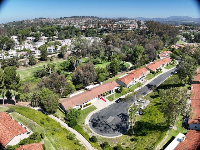 23531 Via Murillo, Mission Viejo, CA 92692