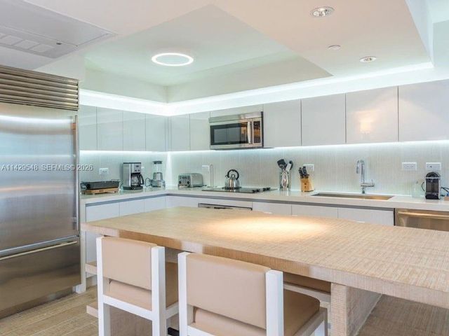 102 24th Street 1006, Miami Beach, FL 33139