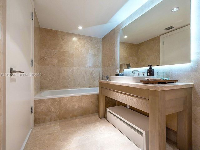 102 24th Street 1006, Miami Beach, FL 33139