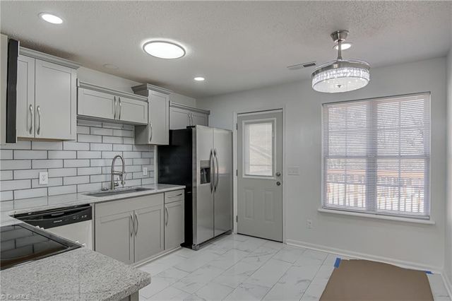 5206 Orchard Ridge Lane, Greensboro, NC 27455