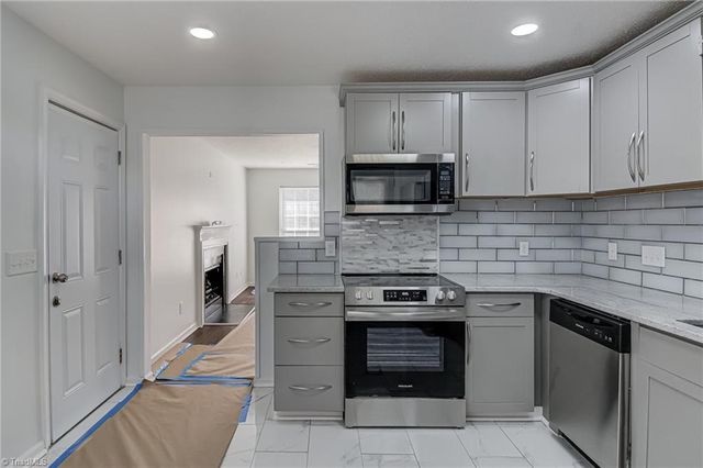 5206 Orchard Ridge Lane, Greensboro, NC 27455