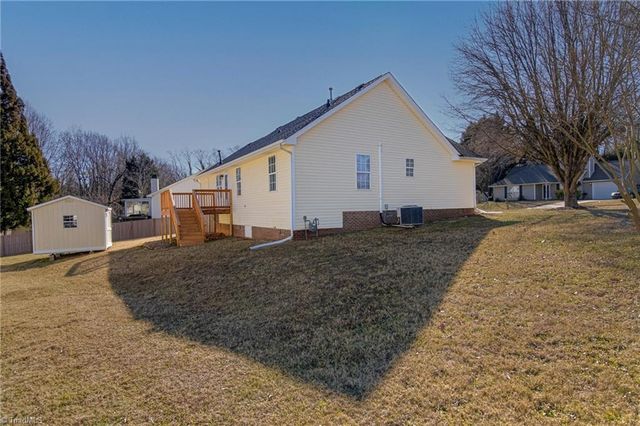 5206 Orchard Ridge Lane, Greensboro, NC 27455