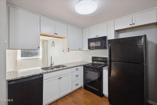 114 Colt Lane 6, Johnson City, TN 37601