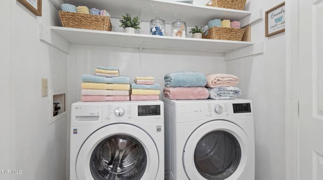 114 Colt Lane 6, Johnson City, TN 37601