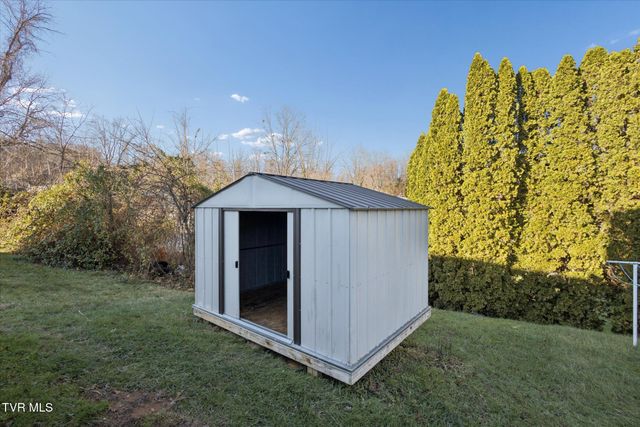 114 Colt Lane 6, Johnson City, TN 37601