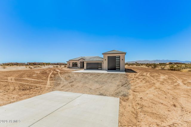 20535 W BRADLEY Road, Wittmann, AZ 85361
