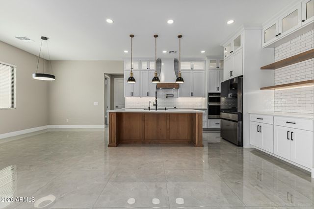 20535 W BRADLEY Road, Wittmann, AZ 85361