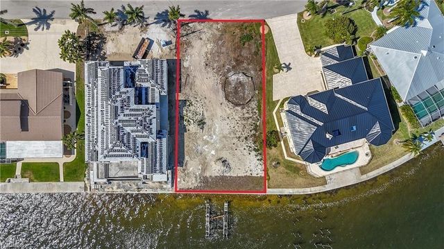 5929 SW 1ST AVENUE, Cape Coral, FL 33914