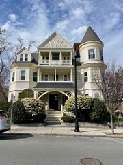 11 Broadway Street 1, Beverly, MA 01915