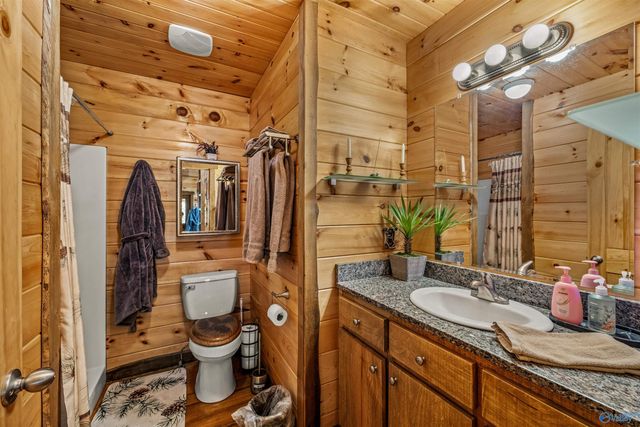 1600 County Road 103, Mentone, AL 35984