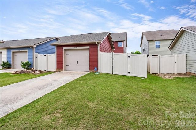 11320 Westbranch Parkway, Davidson, NC 28036