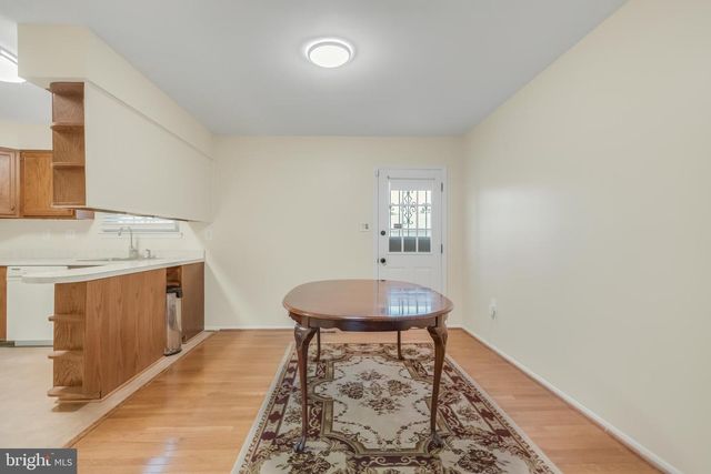 2908 PLAZA DR, District Heights, MD 20747