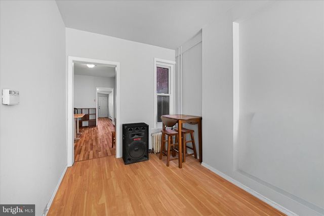 1042 LOCUST ST, Reading, PA 19604