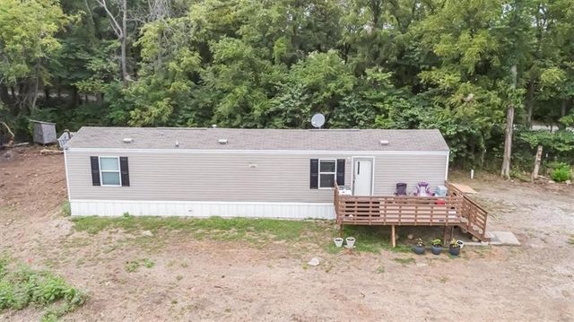 581 1200th Road, Leeton, MO 64761