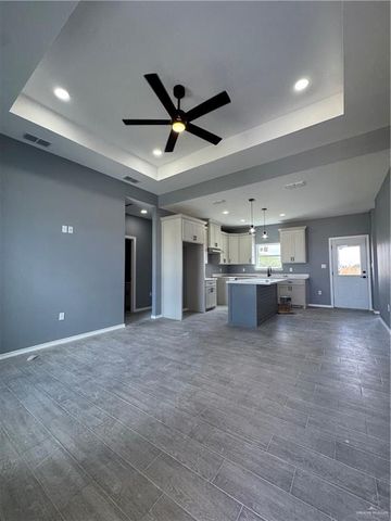 17962 Redwood Street, Combes, TX 78552