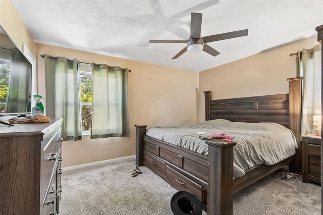 5934 NW 30TH TERRACE, Gainesville, FL 32653