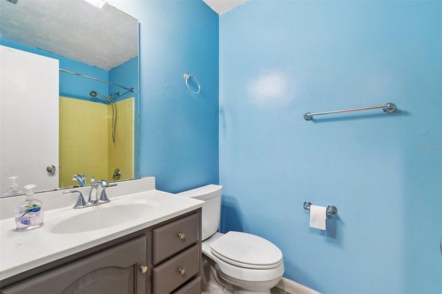 5934 NW 30TH TERRACE, Gainesville, FL 32653