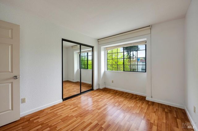 1924 Gambels Way, Santa Rosa, CA 95403